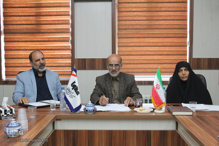 تشریح اهم فعالیتهای ستاد اربعین استان مرکزی/ انتقال فرهنگ زینبی(س)؛ رسالت بانوان در پیادهروی اربعین