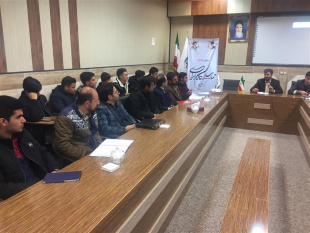 برگزاری کرسی آزاد اندیشی ۹ دی در مرکز جهاد دانشگاهی نیم ور