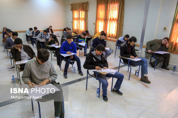 از رقابت سه هزار و ۴۰۰ نفر در آزمون استخدامی دستگاه های اجرایی استان خبر داد