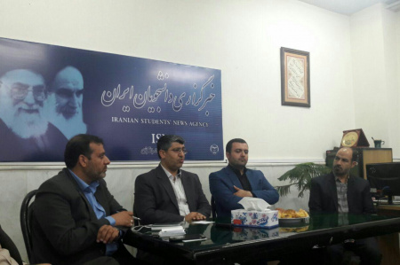 بازدید کریمی نماینده اراک، کمیجان و خنداب در مجلس از خبرگزاری ایسنا و جهاد دانشگاهی استان مرکزی و تبریک گرامیداشت روز خبرنگار