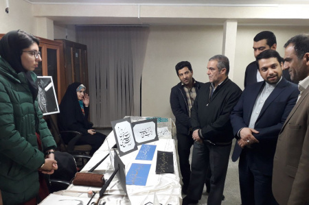 نمایشگاه صنایع دستی و هنرهای تجسمی دانشجویان با رویکرد کارآفرینی