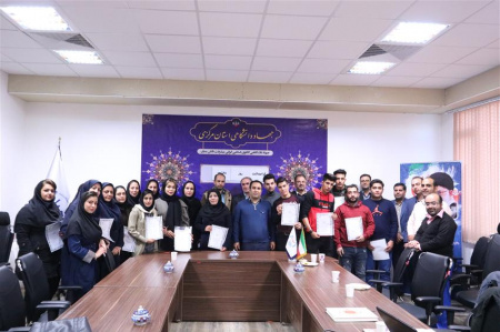 برگزاری جشن روز دانشجو و تقدیر از دانشجویان برتر در مرکز آموزش علمی کاربردی جهاددانشگاهی اراک