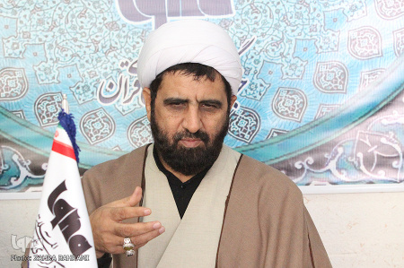 بصیرتافزایی وظیفه رسانههاست/ مراقب نفوذیها باشیم