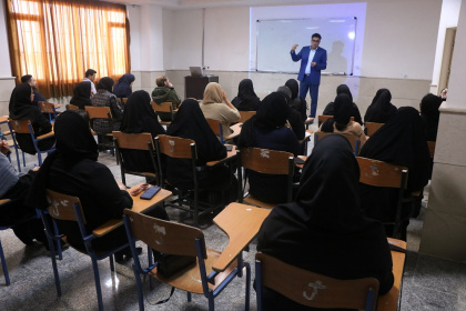 دوره آموزشی &quot;بازاریابی و فروش&quot;/جهاددانشگاهی استان مرکزی