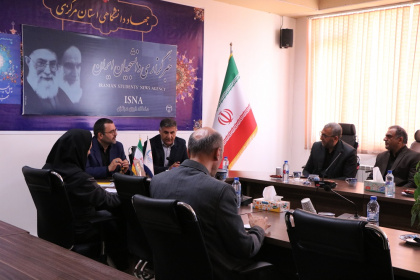 بازدید مدیرکل دفتر امور شهری و شوراهای استانداری مرکزی از جهاددانشگاهی استان