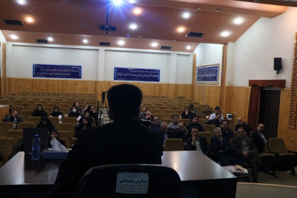 نشست صمیمانه سرپرست جهاددانشگاهی استان مرکزی با اعضای این واحد