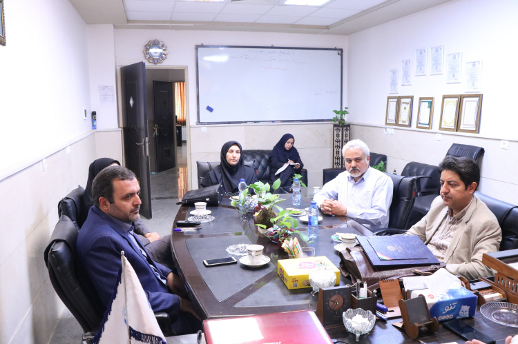 بهره‌مندی از ظرفیت و تخصص جهاددانشگاهی جهت راه‌اندازی آزمایشگاه پژوهشی در دانشگاه تفرش