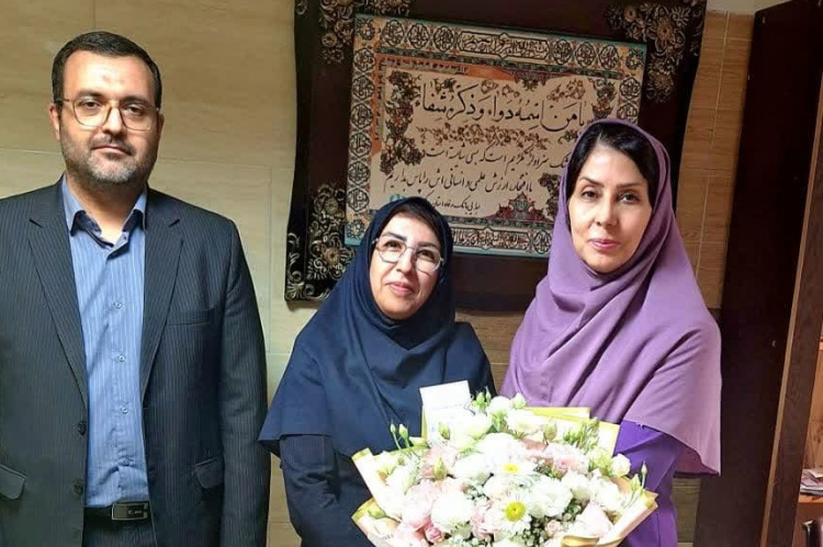 گرامیداشت روز پزشک در مرکز فوق تخصصی درمان ناباروری جهاددانشگاهی استان مرکزی