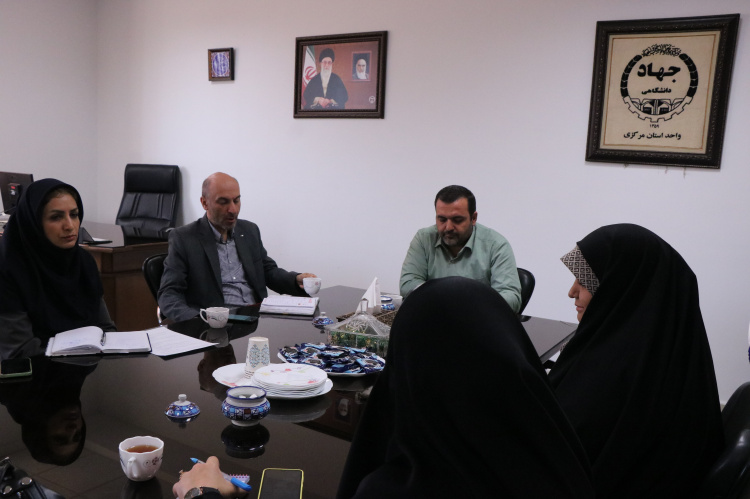 همکاری‌ مشترک جهاددانشگاهی استان مرکزی و مرکز تحقیقات زنان و خانواده بسیج دانشجویی استان