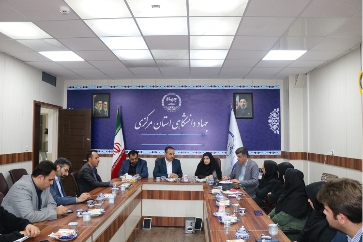 فرماندار اراک بر بهره‌گیری از ظرفیت جهاددانشگاهی برای حل مسائل شهرستان تأکید کرد
