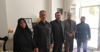 دیدار رئیس جهاددانشگاهی استان مرکزی با خانواده "شهید آقایی"