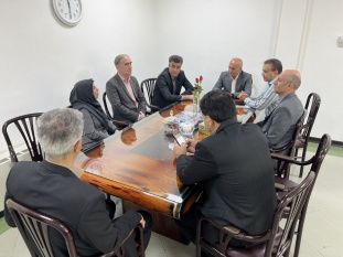 نشست هم‌اندیشی سرپرست جهاددانشگاهی استان مرکزی با مدیرکل بیمه سلامت استان