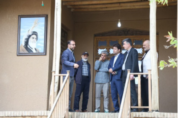 ادای احترام مدیرعامل خبرگزاری دانشجویان ایران به مقام شامخ بنیانگذار کبیر انقلاب اسلامی در خمین